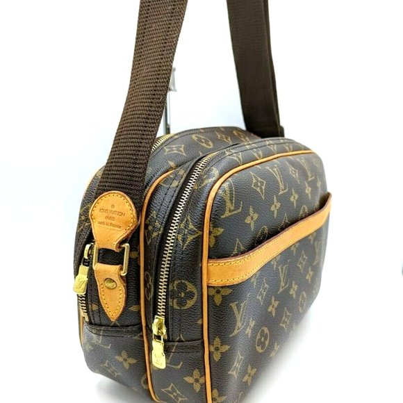 Reporter PM Monogram Canvas Shoulder Bag - Picture 7 of 10